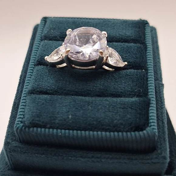 Classic Round Clear Crystal Three-Stone RingBridal StyleNew